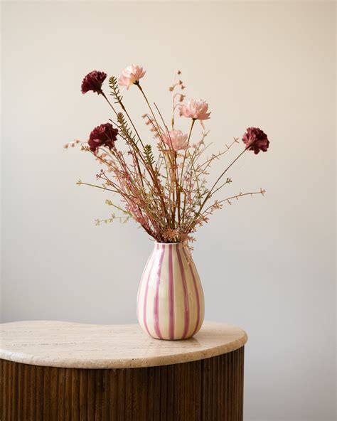 Vase Stripe Beige/Pink - Things I Like Things I Love
