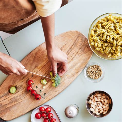 Basic Knife Skills 101 | Minced vs. Chopped vs. Diced | Ronzoni