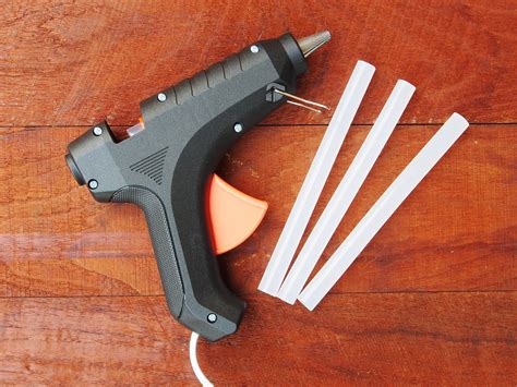 How Do You Remove Dried Hot Glue at Anna Octoman blog