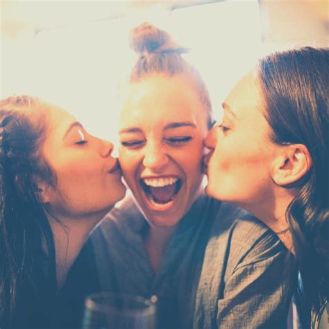 19 Signs You (or Someone Else) Has a Bubbly Personality - Happier Human