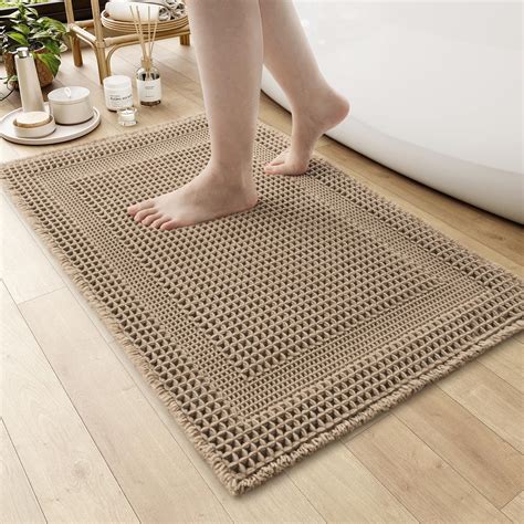 Amazon.com: AMOAMI Waffle Bath-Mat, 24"x36" Super Absorbent Bath Mats ...