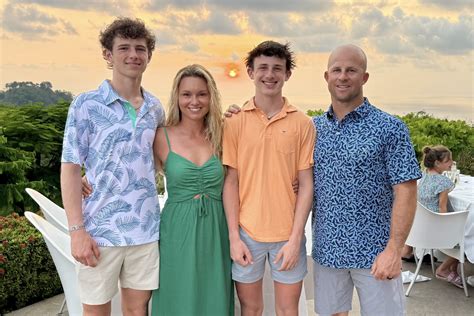 Brett Gardner's Son Dies During Family Trip: 9 Reasons Why People May ...