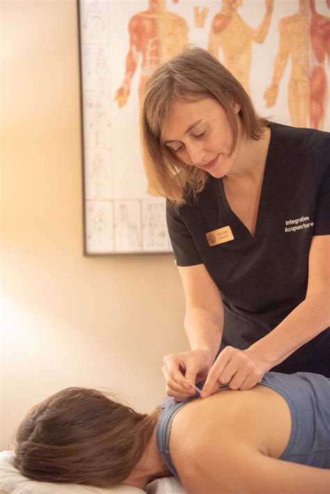 Integrative Acupuncture