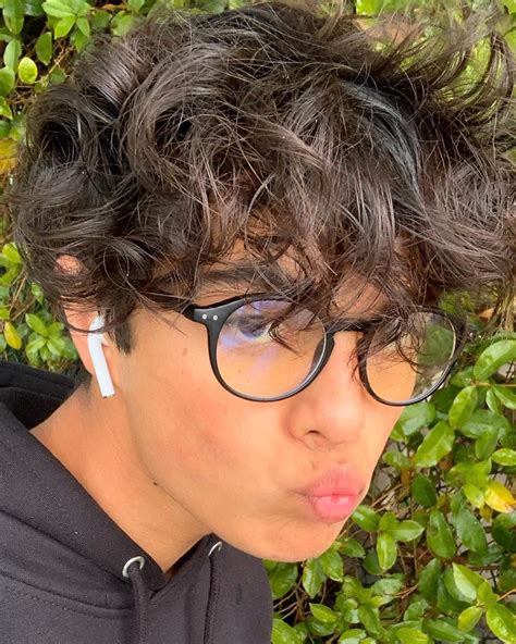 ben de almeida on Instagram: “if u wanna see me play some hard tunes on ...