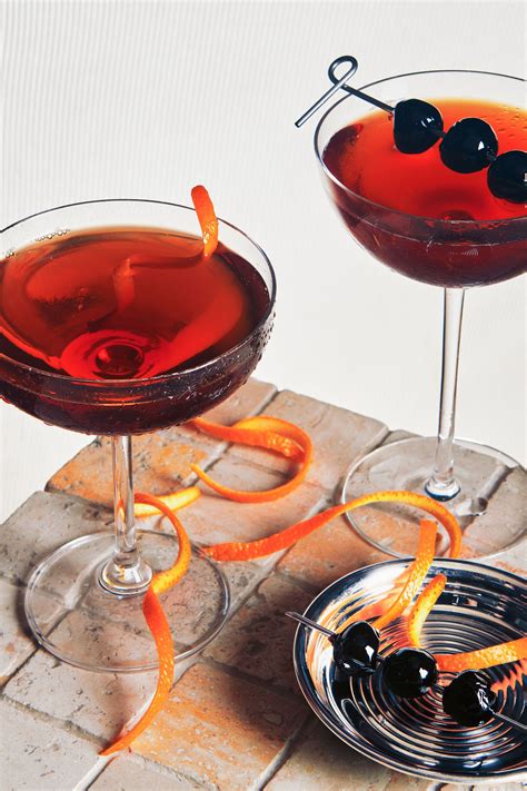 Best Manhattan Drink Recipe | Bryont Blog