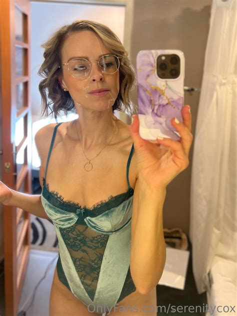 Serenity Cox : r/CumshotSelfies
