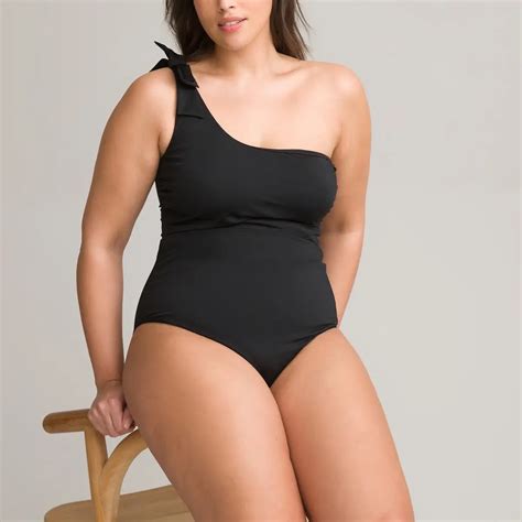 The 25 Best Tummy Control Swimsuits That Are So Flattering | Who What Wear