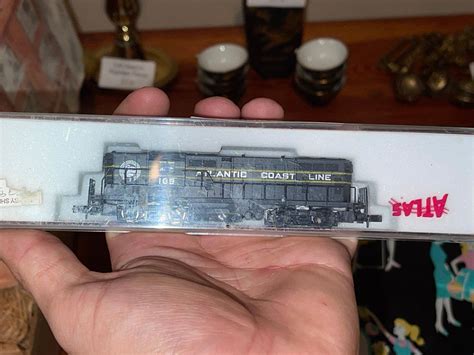 Lot - Atlas "N" scale train car