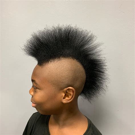 Mohawk Haircut - 44 catching ideas for 2025