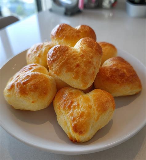 Valentines Heart Buns: 9 Steps to Baking Love's Delight - Wilingga Recipes