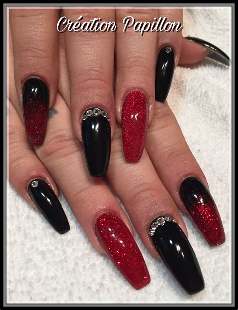 Pin by Linette Castillo on nails | Red acrylic nails, Black acrylic ...