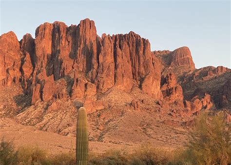 Hieroglyphic Trail: Superstition Mountains Hike