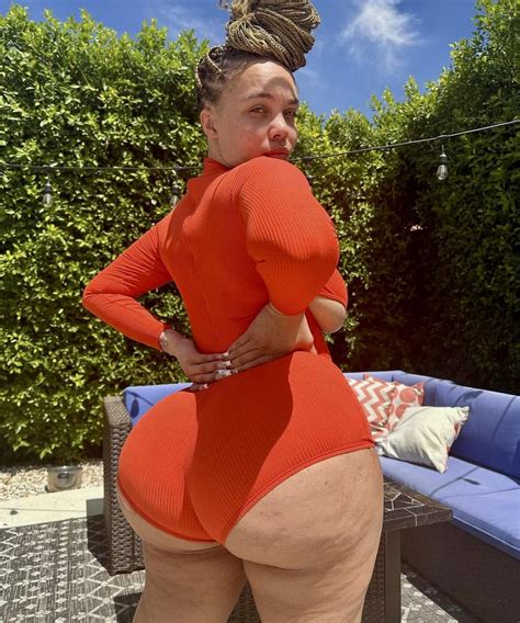 Phat Ghetto Ass Sara Gold 😈🔥🥵🍑 : r/Just_forfap