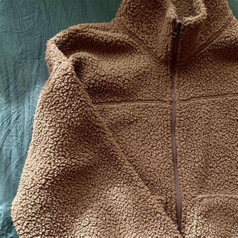 old navy fleece teddy bear sweater 🧸 | size m | cozy... - Depop