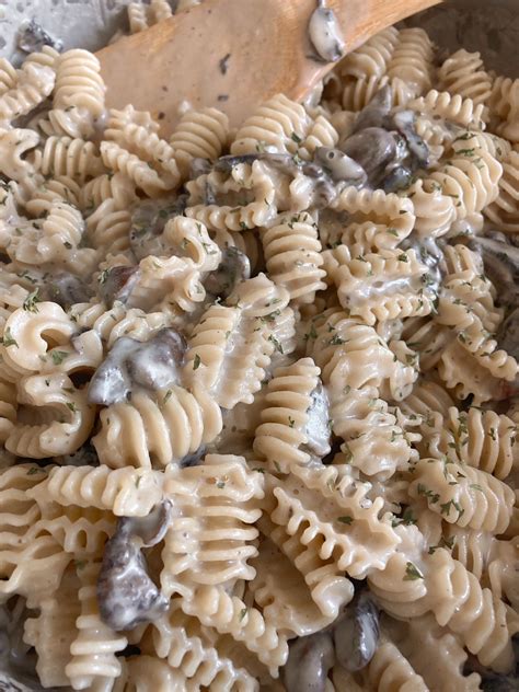 Vegan Cream of Mushroom Pasta - The Friendly Fig