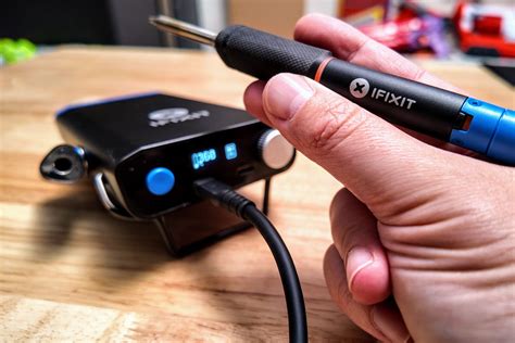 iFixit made its own USB-C soldering iron, and it’s already a joy - The ...