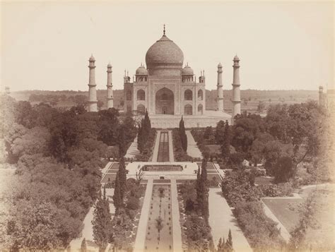 10 interesting facts about Mughal gardens - Sarmaya