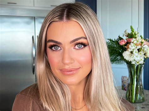 'Dancing with the Stars' pro Lindsay Arnold: Pregnancy plans played a ...