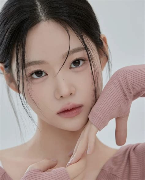 korean model | Cute makeup, Japanese face, Cute makeup looks