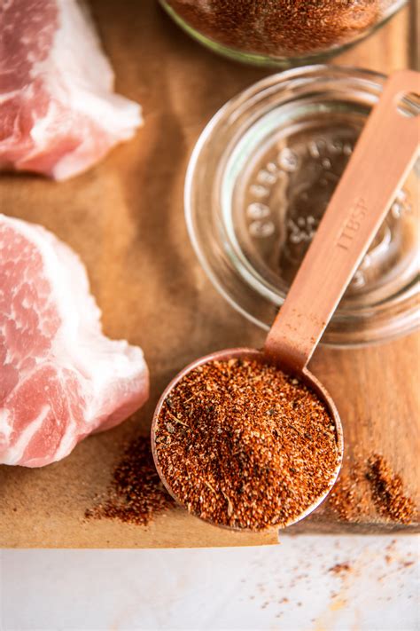 The Best Homemade Pork Chop Seasoning | Easy Dinner Ideas