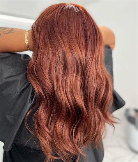 34 Chestnut Brown Hair Color Ideas for Rich & Warm Elegance