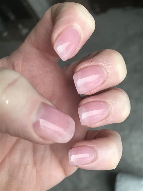 ️💅Dip natural look. ‘Clear-pink-pink-clear’ | Pink powder nails, Dipped ...