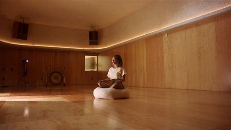 Can You Eat Yogurt While Taking Antibiotics? Understanding the Dos and ...