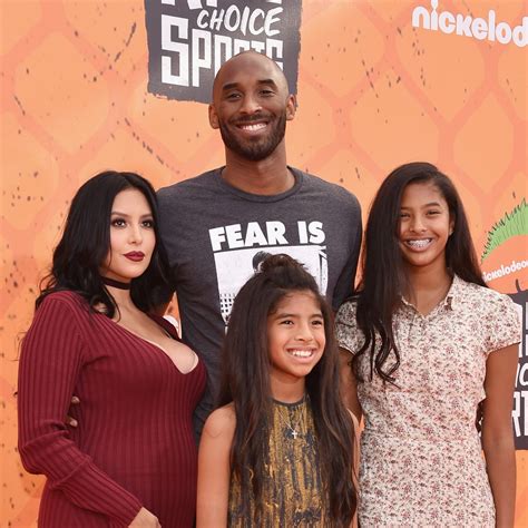 Familia De Nicole Catsouras Forever Exposed: The Nikki Catsouras Story