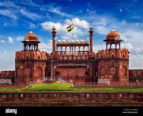 Lal qila hi-res stock photography and images - Alamy