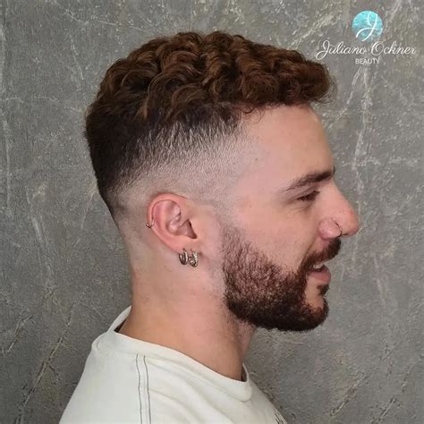 Curly Hairstyles For Guys: 41 Trendsetting Styles To Rock in [Year ...
