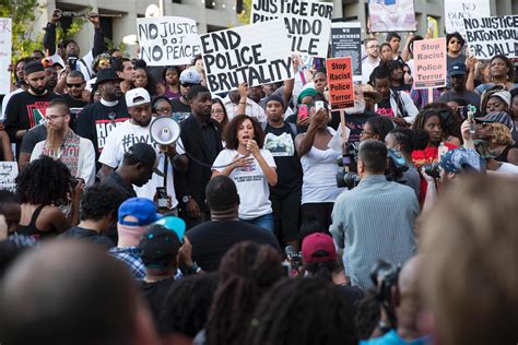 Photos: Dallas Night of Peaceful Protests Ended in Horror | Time