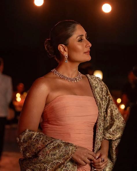 Kareena Kapoor Khan Biography, Age, Family, Net Worth - Charge9ja