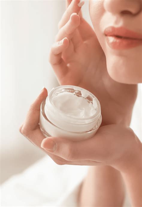 Unlock The True Skin Benefits Of Mango Butter For An Instant Glow