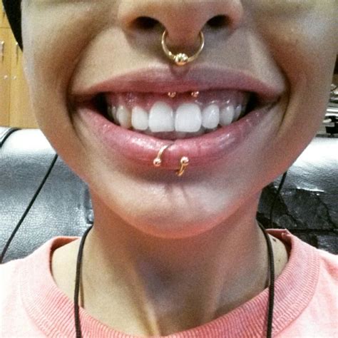 #vertical #labret #septum #smiley | Earings piercings, Piercings, Lip ...