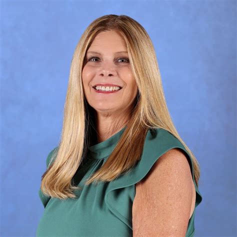 About Us - George Snow Scholarship Fund