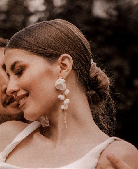 White Flower Earrings, Floral Wedding Earrings, Boho Flower Earrings ...