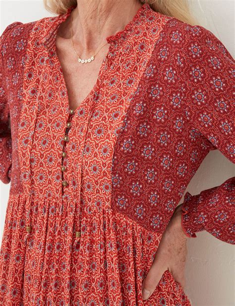 Women’s Long-Sleeved Tunics | M&S