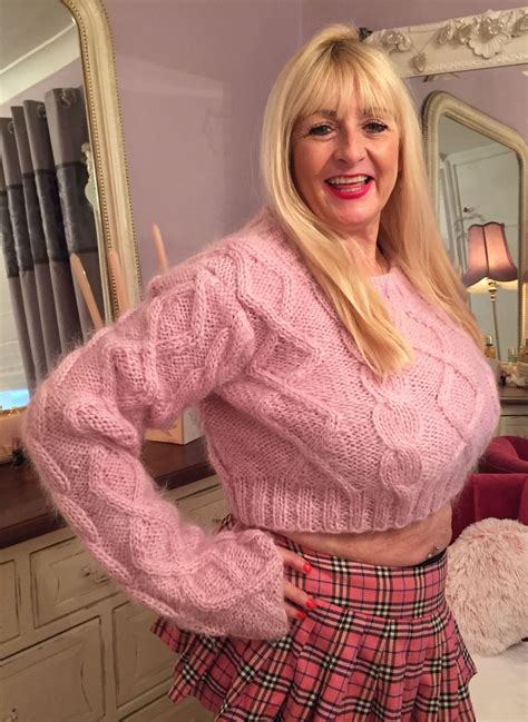 Mohair Sweater, Chunky Sweater, Pink Sweater, Old Mature, Favorite ...