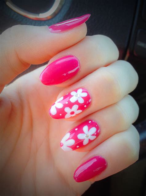 Summer bright pink gel nails with cute little flowers ))) Love them ...