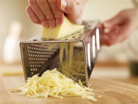 4 Reasons Shredding Your Own Cheese Is So Worth It