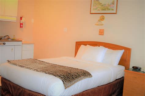 Rooms - North Country Lodge