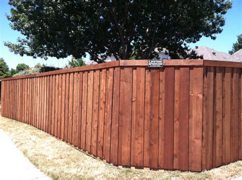 Privacy Fences | 8′ Tall Board On Board Cedar Fence – Lifetime Fence ...