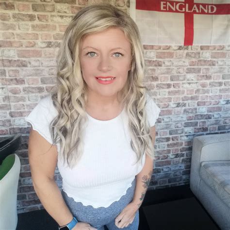 Hot Models 🔥 Celebs 🔞 on Twitter: "RT @MILFModels: Follow 👉 ...