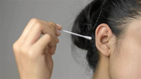 What To Use To Clean Your Ears Out at Georgina Crosby blog