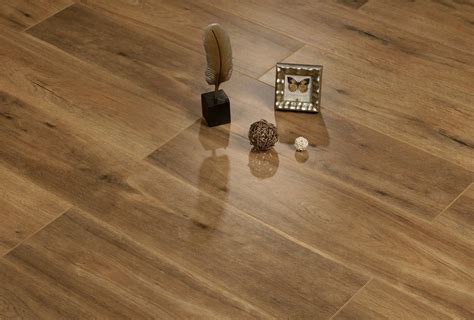 5mm AC4 Laminate Flooring HDF Floor - China Cheap Laminate Flooring and ...