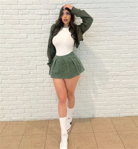 Alina Rose - Bio, Age, Height, Wiki, Model Insta Sport Bio