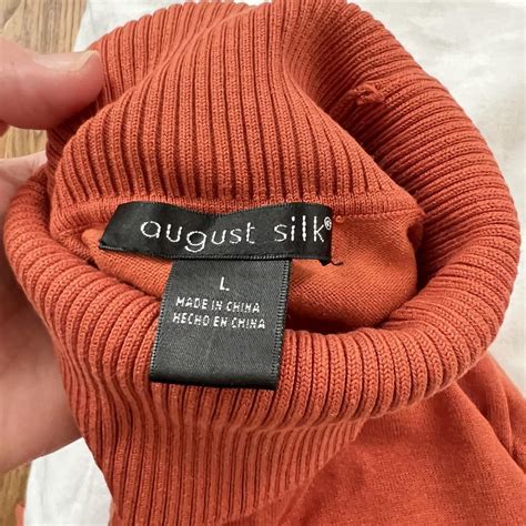 y2k burnt orange turtleneck sweater! size small by... - Depop