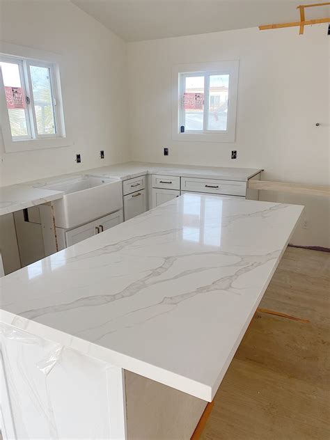 Beach House White Quartz Countertops - MY 100 YEAR OLD HOME