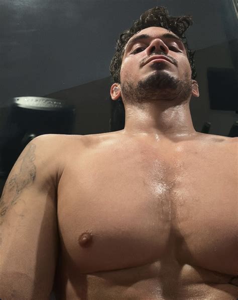 #ashton summers – @shujubeelamoglia on Tumblr