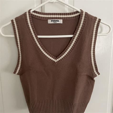 cropped brown sweater vest! brand garage size s/m.... - Depop